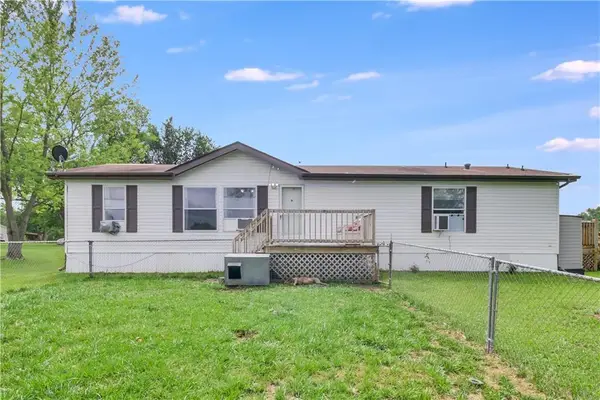 1951 Doty School Road, Bates City, MO 64011