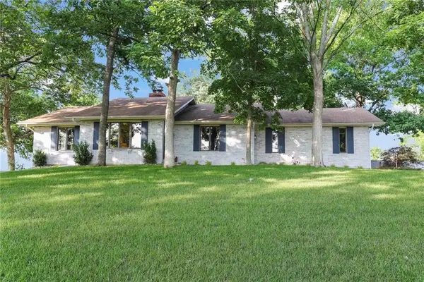 31361 Mustang Road, Warsaw, MO 65355
