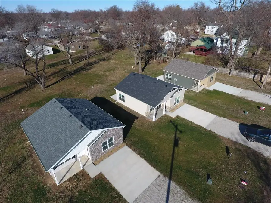 103 S St. Charles Street, Windsor, MO 65360 - Image #3