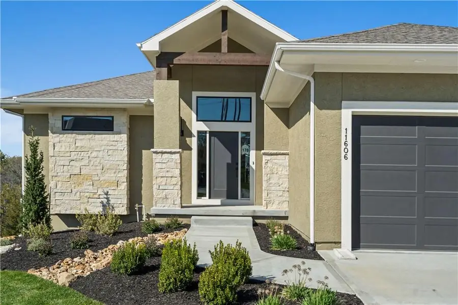 11606 S Zarda Drive, Olathe, KS 66061 - Image #3