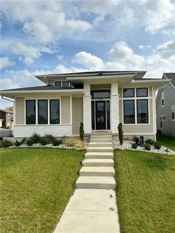 1025 SW Redbuck Circle, Lees Summit, MO 64081 - Image #1