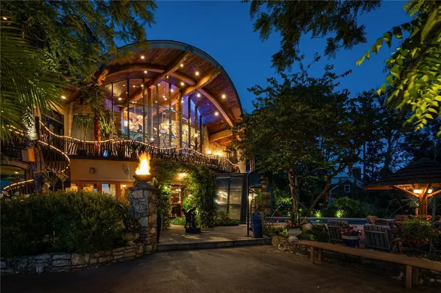 472 N Winnebago Drive, Lake Winnebago, MO 64034 - Image #2