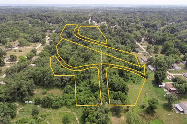 6025 Sortor Drive, Kansas City, KS 66014