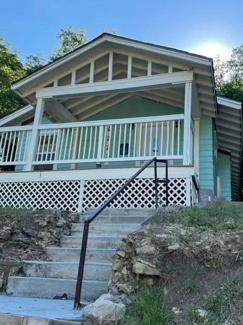 4222 Paseo Boulevard, Kansas City, MO 64110