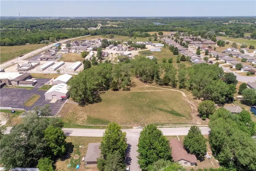 S Delmar Street, Harrisonville, MO 64701 - Image #2