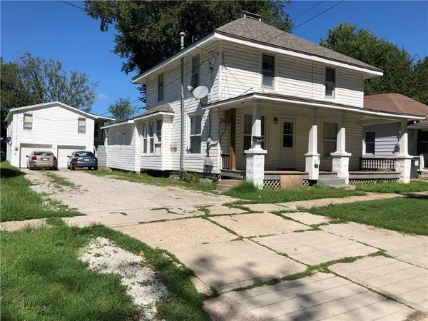 922 5th Street, Osawatomie, KS 66064
