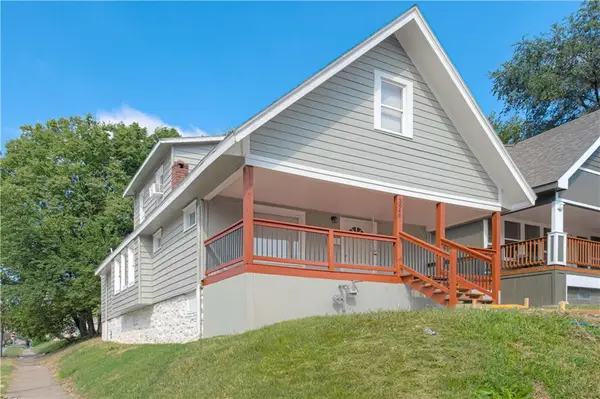 3946 Flora Avenue, Kansas City, MO 64110