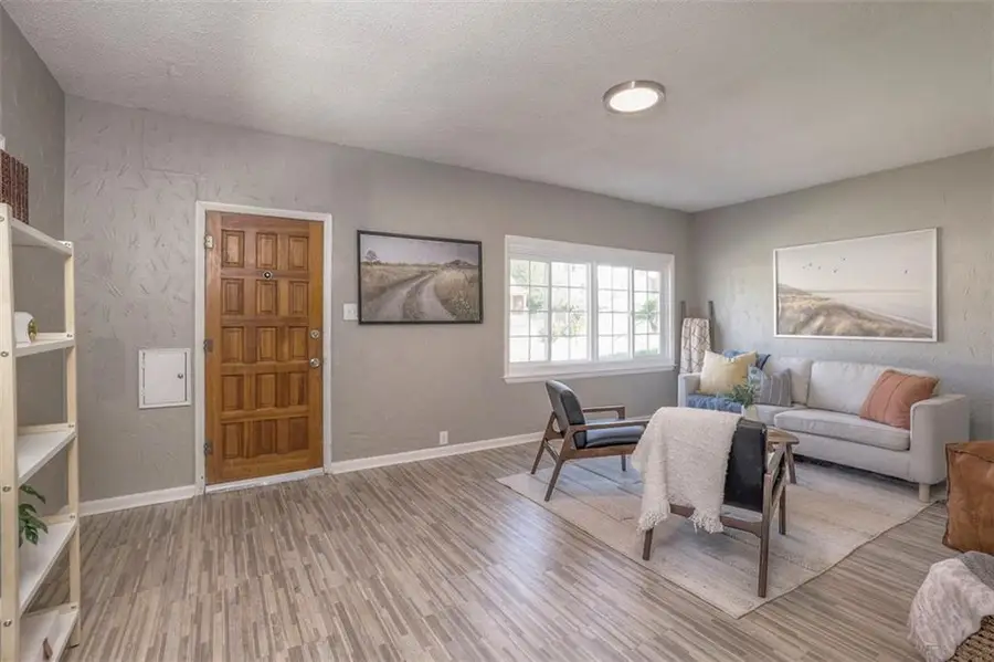 629 Stewart Avenue, Kansas City, KS 66101 - Image #3