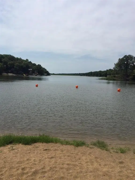 10 Persimmon Lane, Mapleton, KS 66754