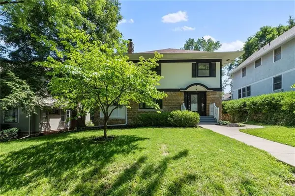 51 E 53rd Terrace, Kansas City, MO 64112