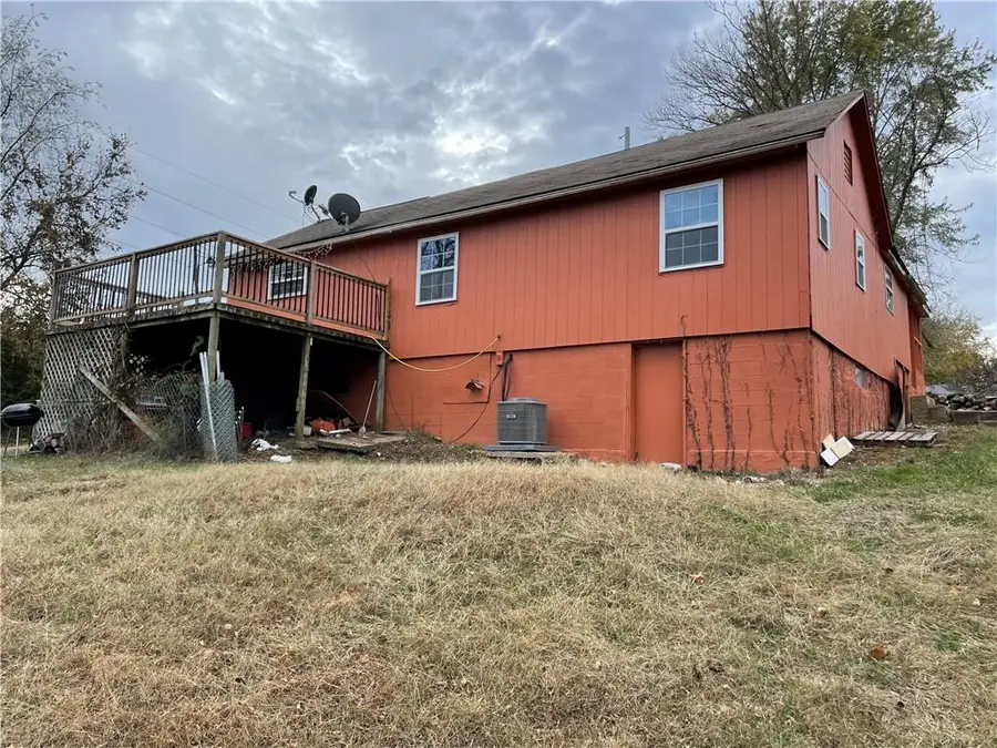 1930 E Morgan Road, Independence, MO 64050 - Image #2