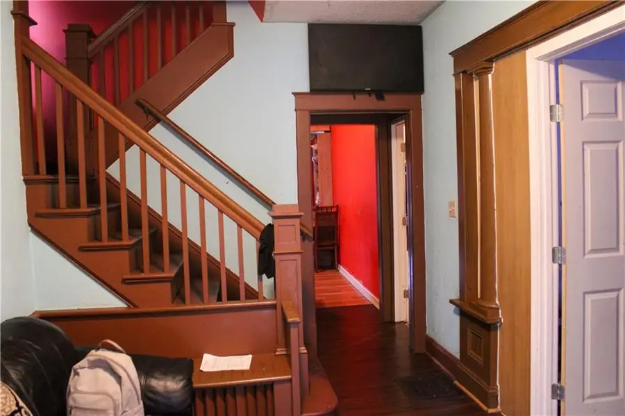 137 Lawn Avenue, Kansas City, MO 64123 - Image #3