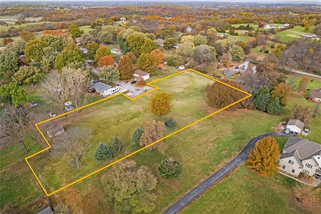 9801 Mc Gurk Road, Kansas City, KS 66109 - Image #1