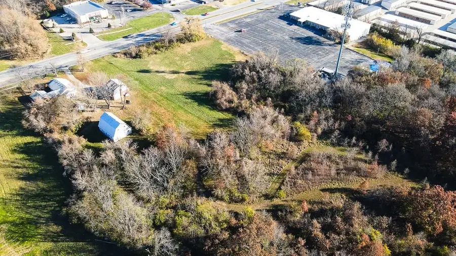 16523 E Us 40 Highway, Independence, MO 64055 - Image #3