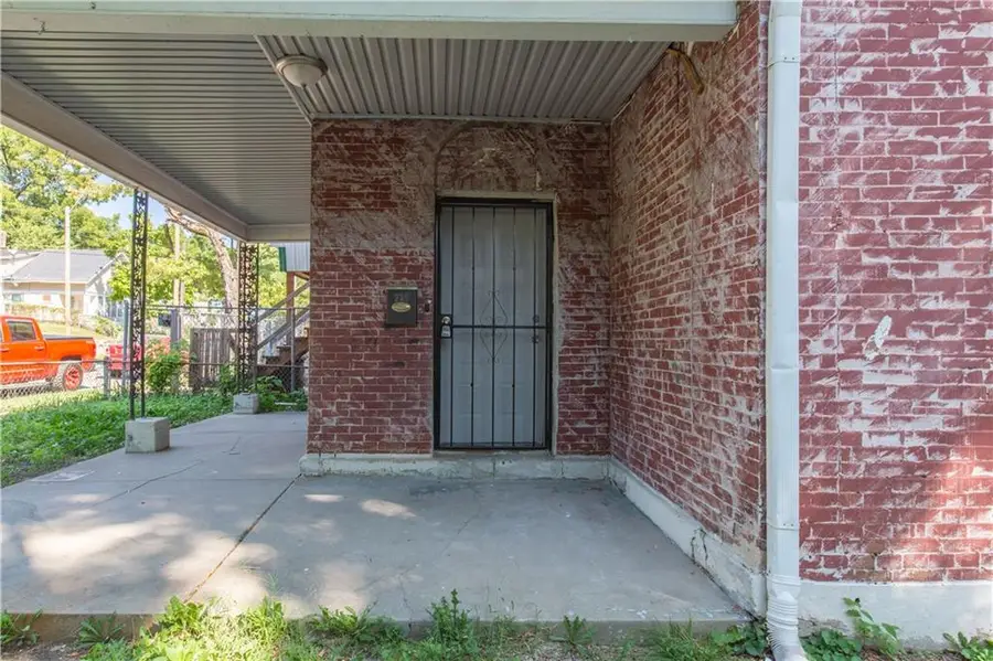 719 Indiana Avenue, Kansas City, MO 64124 - Image #2