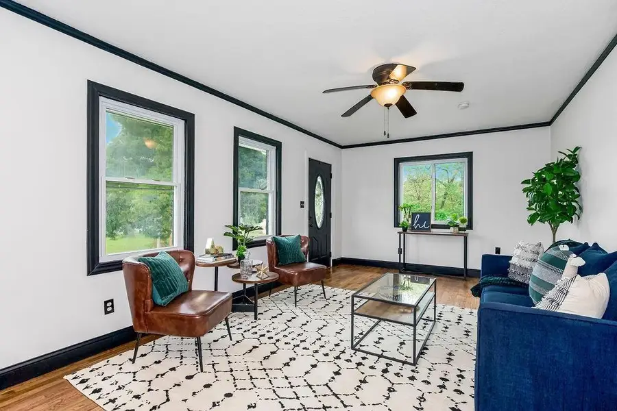 650 Michigan Street, Leavenworth, KS 66048 - Image #2