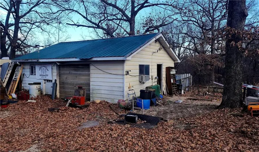 24508 Macks Camp Avenue, Warsaw, MO 65355 - Image #2