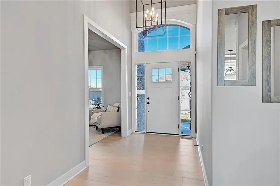 25325 W 146th Street, Olathe, KS 66061 - Image #3