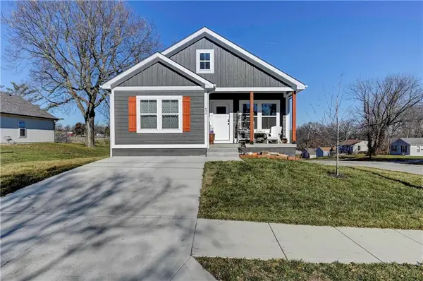 426 E Sea Avenue, Independence, MO 64050