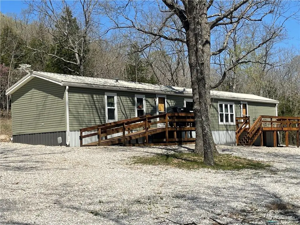 31677 Aspen Road, Stover, MO 65078 - Image #1