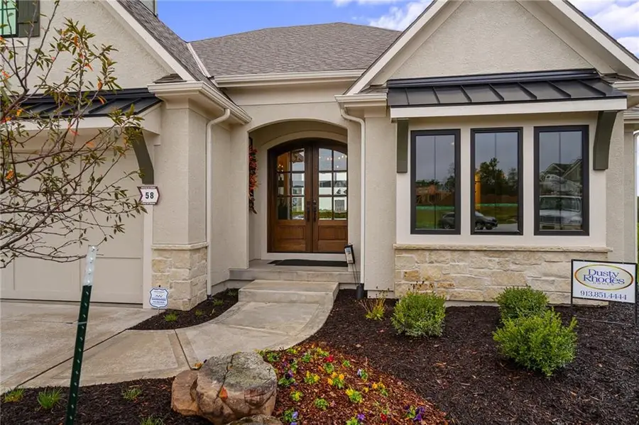 1406 Upton Court, Raymore, MO 64083 - Image #2