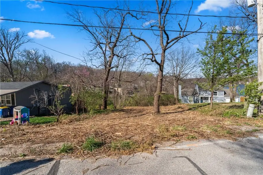 22 M Street, Lake Lotawana, MO 64086 - Image #3