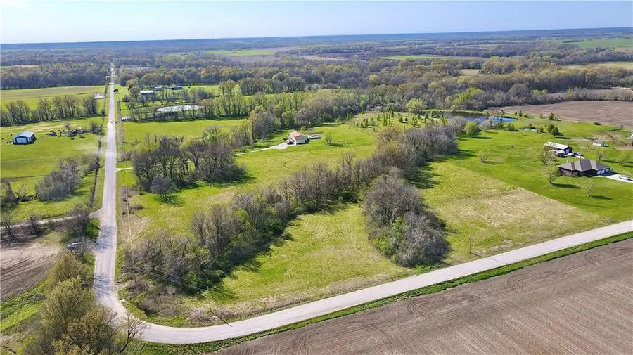 S Sliffe Lane, Archie, MO 64725 - Image #2