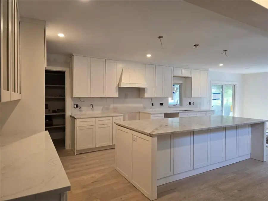 5439 Norwood Street, Fairway, KS 66205 - Image #3