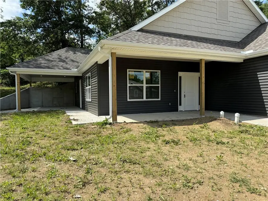 974 E Market Street, Warrensburg, MO 64903 - Image #3