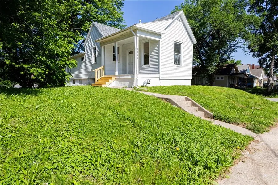 1602 S 25th Street, Saint Joseph, MO 64507 - Image #2