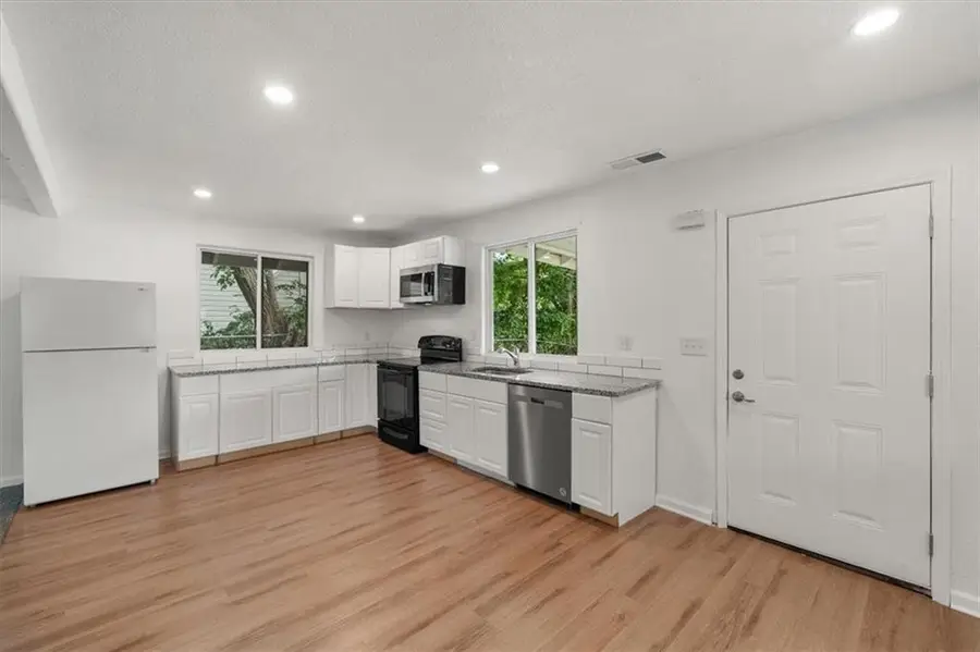 5019 Euclid Avenue, Kansas City, MO 64130 - Image #3