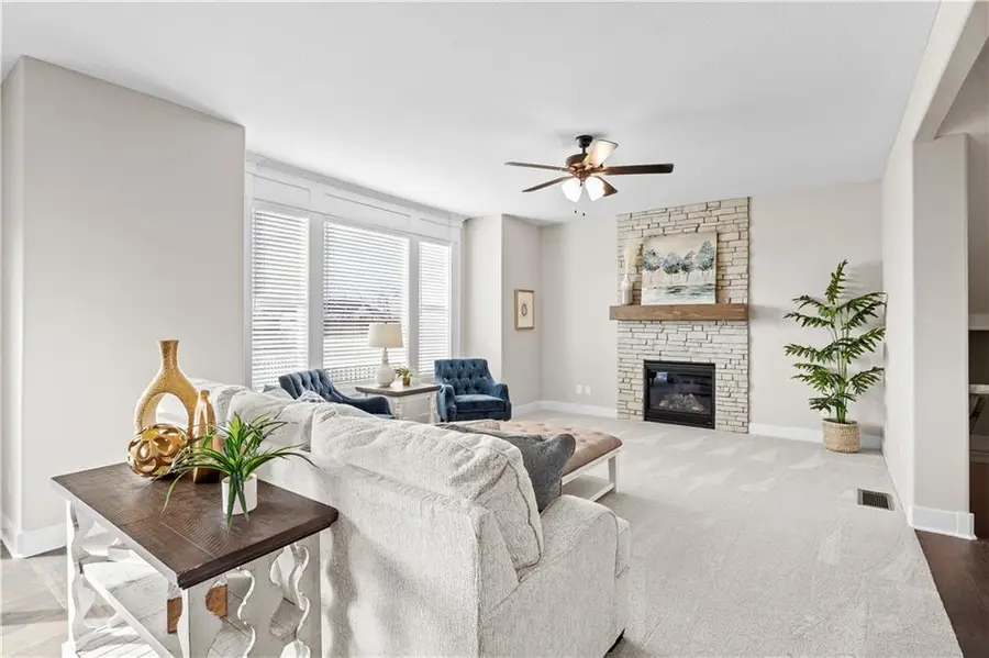 28225 W 162nd Terrace, Gardner, KS 66030 - Image #3