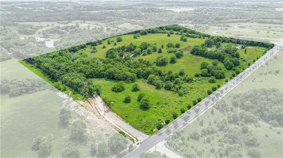 10700 NE Reinking Road, Kansas City, MO 64156 - Image #2