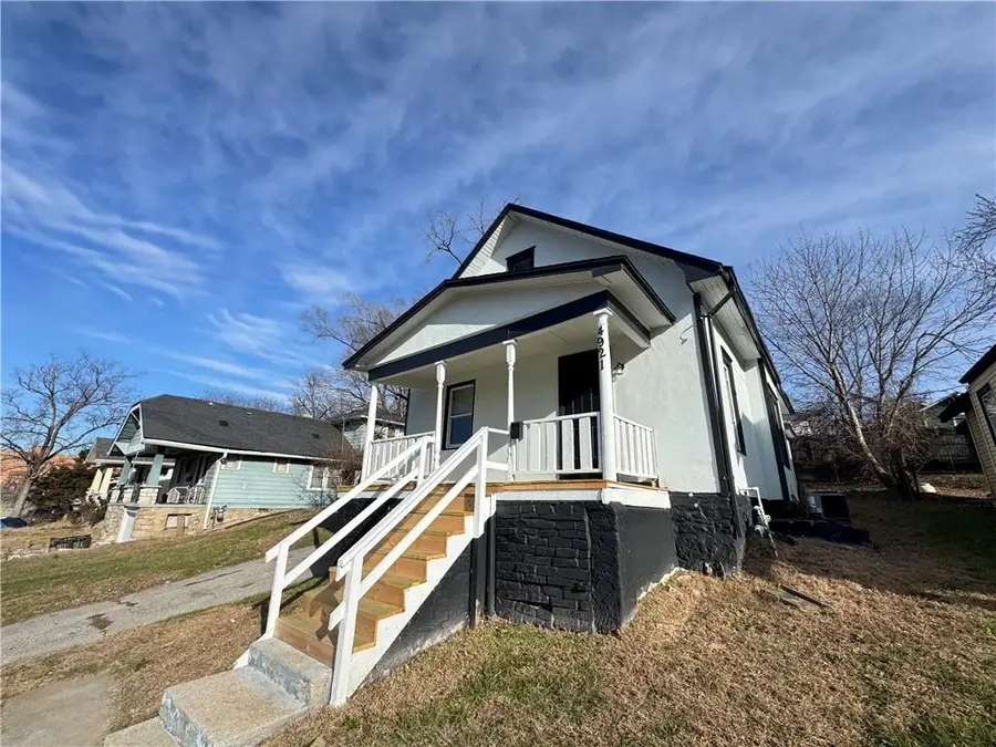 4921 Highland Avenue, Kansas City, MO 64110 - Image #3