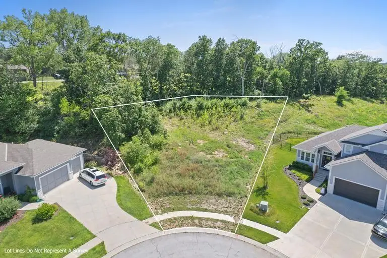 12214 Grand Avenue, Kansas City, MO 64146 - Image #1