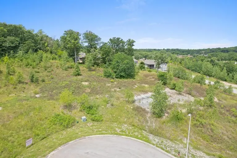 2210 Mcgee Street, Kansas City, MO 64146 - Image #2