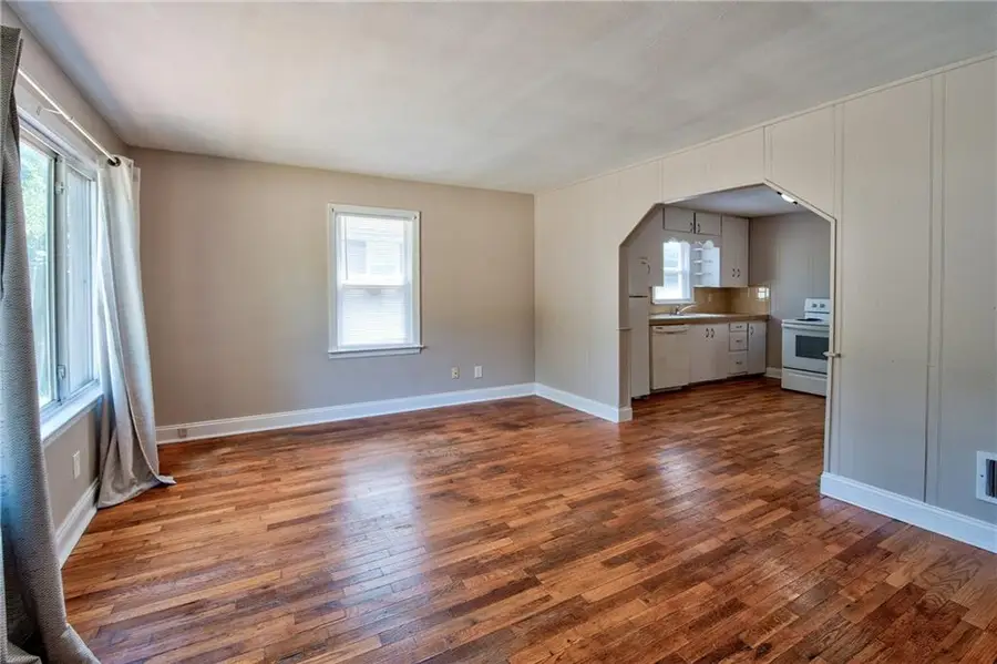 1940 S Sterling Avenue, Independence, MO 64052 - Image #3