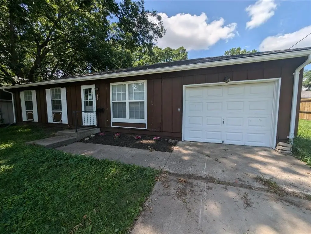 204 S Austin Street, Butler, MO 64730 - Image #1