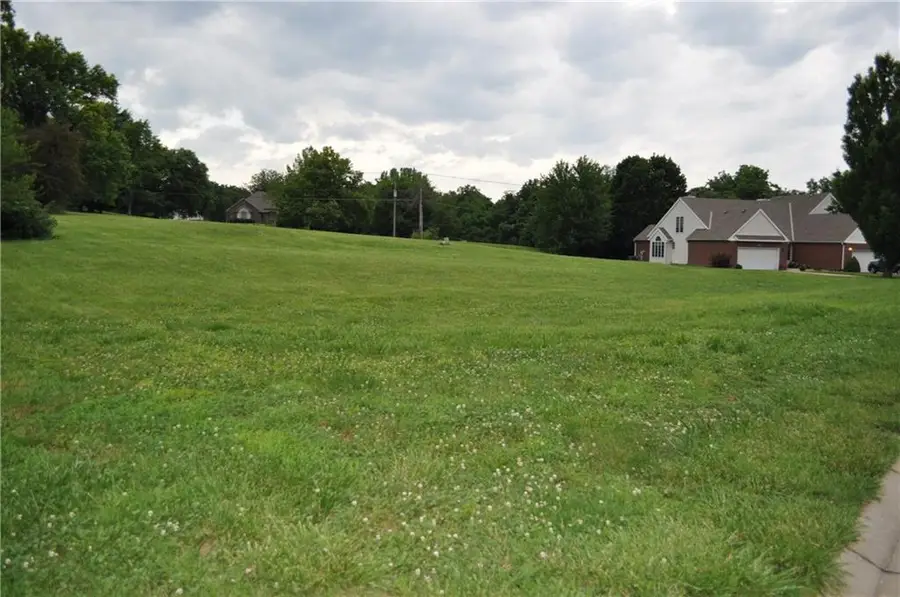 4313 Hidden Valley Drive, Saint Joseph, MO 64506 - #3