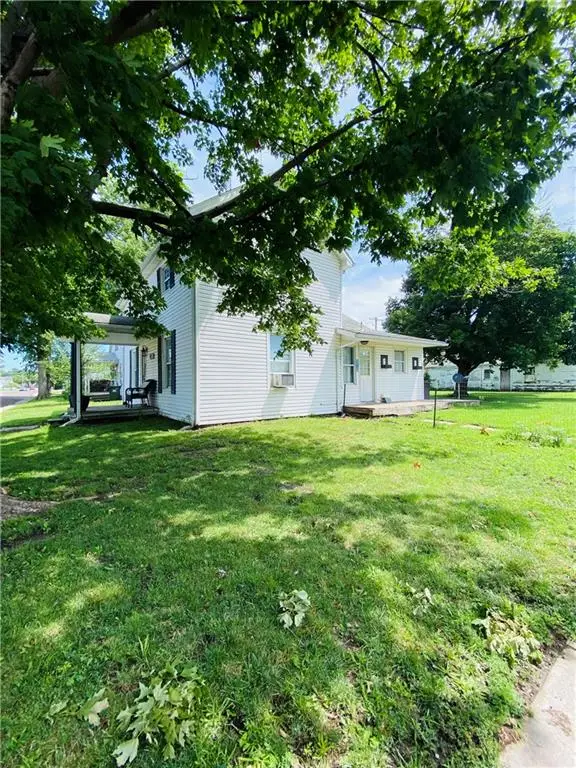811 S Gordon Street, Concordia, MO 64020 - Image #2