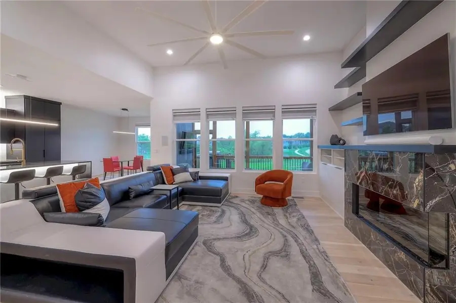 9102 Greeley Street, Lenexa, KS 66227 - Image #3