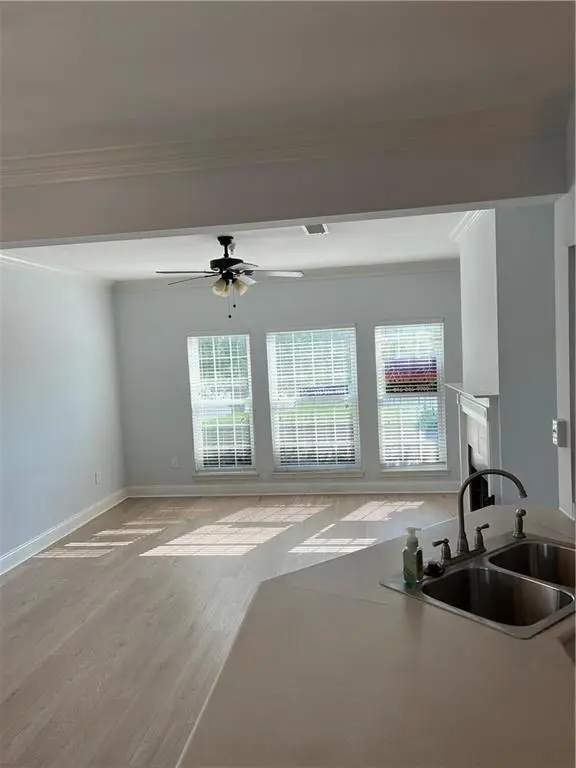 11613 Tomahawk Creek Parkway #H, Leawood, KS 66211 - Image #3