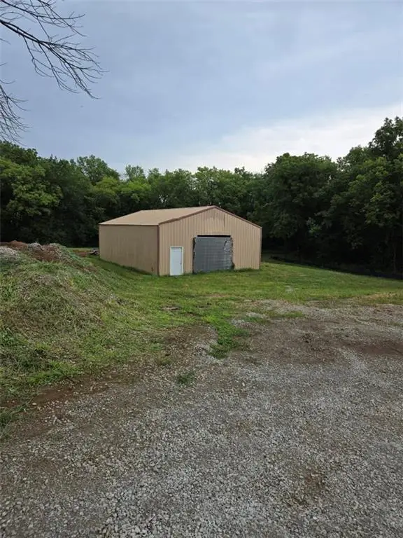 24985 Hardesty Lane, Weston, MO 64098 - Image #3