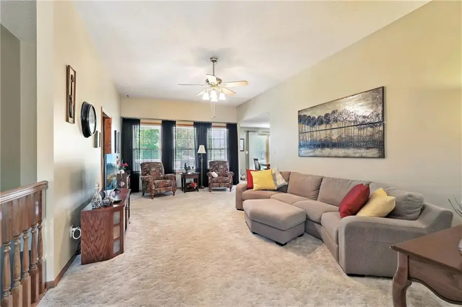 5201 NW Primrose Court, Blue Springs, MO 64015 - Image #3