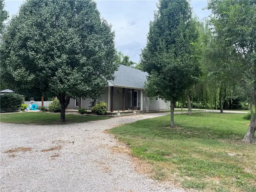 681 N 250th Street, Arcadia, KS 66711 - #2