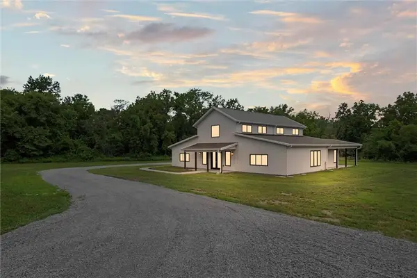 127 NW 1050th Road, Warrensburg, MO 64093