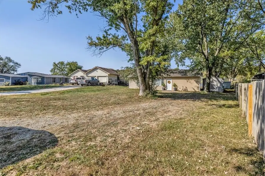 15051 Beach Front Drive, Excelsior Springs, MO 64024 - Image #3