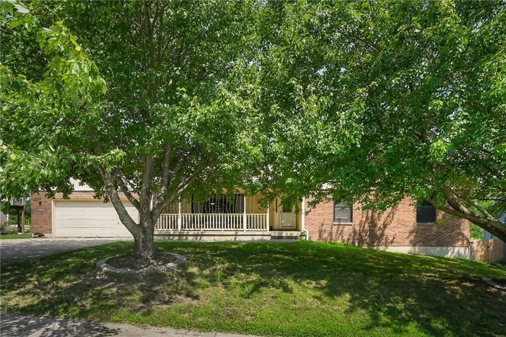 705 Condor Street, Raymore, MO 64083 - Image #1