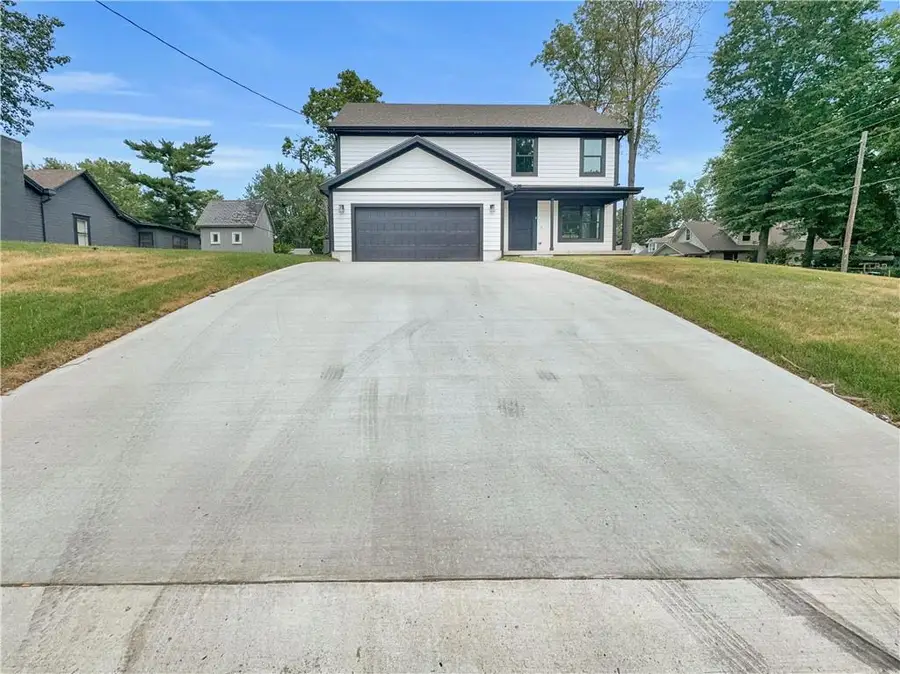 130 Suddarth Street, Liberty, MO 64068 - Image #2