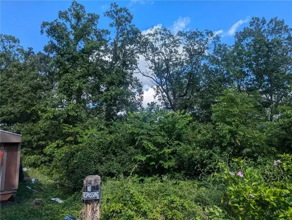 12075 Elk Ridge Drive, Warsaw, MO 65355